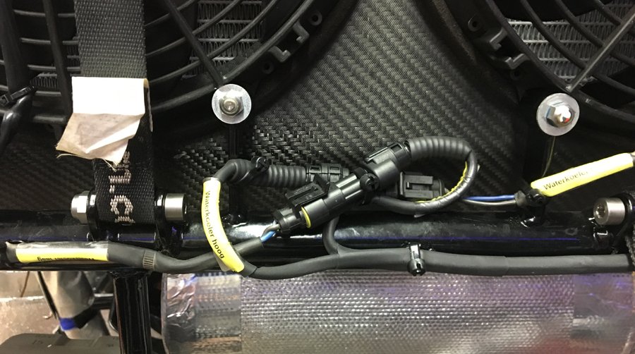 ABBUKEP's tweet photo. #ABB #Harnessflex #automotive #CableProtection helps @TimCoronel and @TomCoronel to successfully finish @dakar Rally https://t.co/LEgYVlgDlG https://t.co/dxMrfO9WxJ