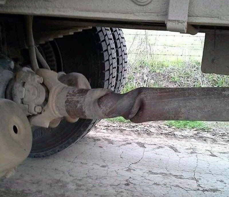 autodocru's tweet photo. Когда вас спросят что такое крутящий момент, покажите им это фото.
#autodoc #autodocfun https://t.co/GCWhrDnJ3D