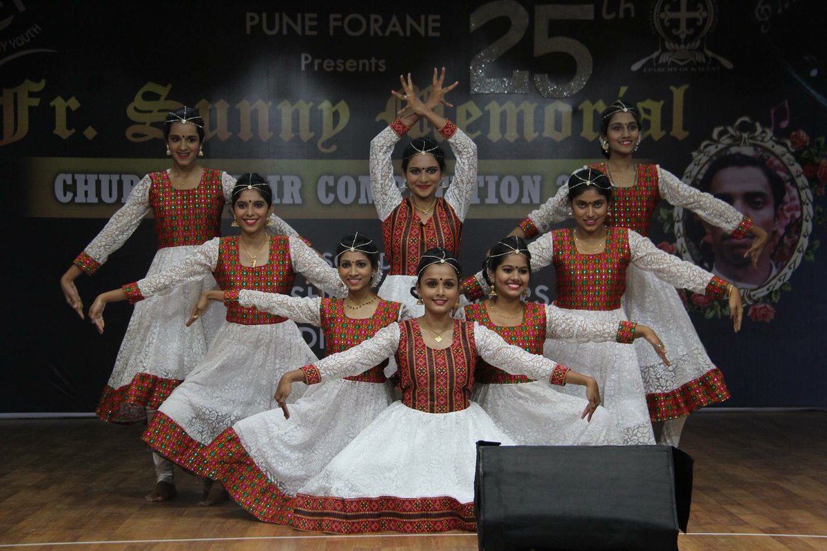 FrFranklin's tweet photo. Pictures from the #PuneForane level #FrSunny Memorial #ChurchChoir competition. #DigitalKalyan #Catholic #IndianCatholic #SyroMalabar #Choir https://t.co/K6fDz8dIBN