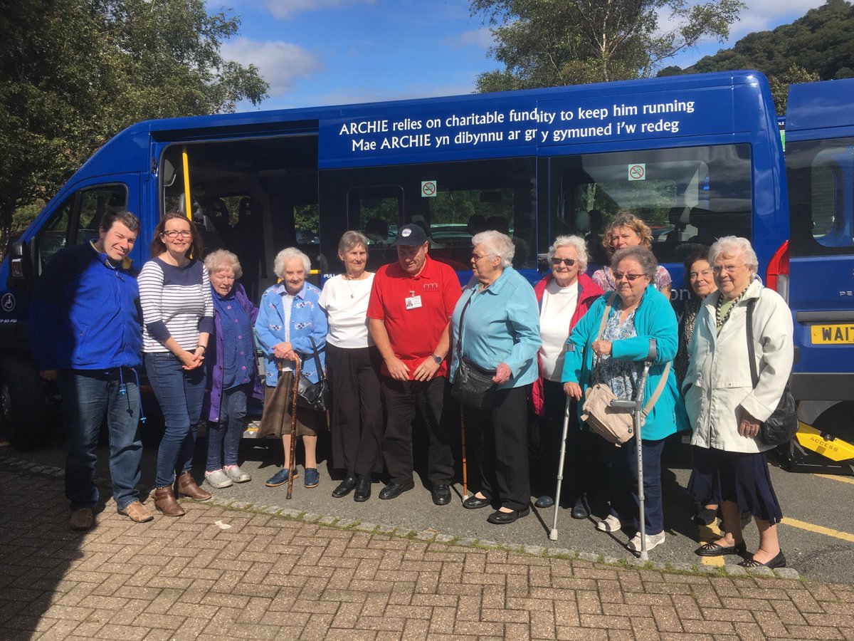 Our weekly Tea in the Valley Trip was accompanied by a new passenger assistant <a href="/Kirsty_Williams/">Kirsty Williams</a> along with Clive. Billy LOVED it! #localtrip