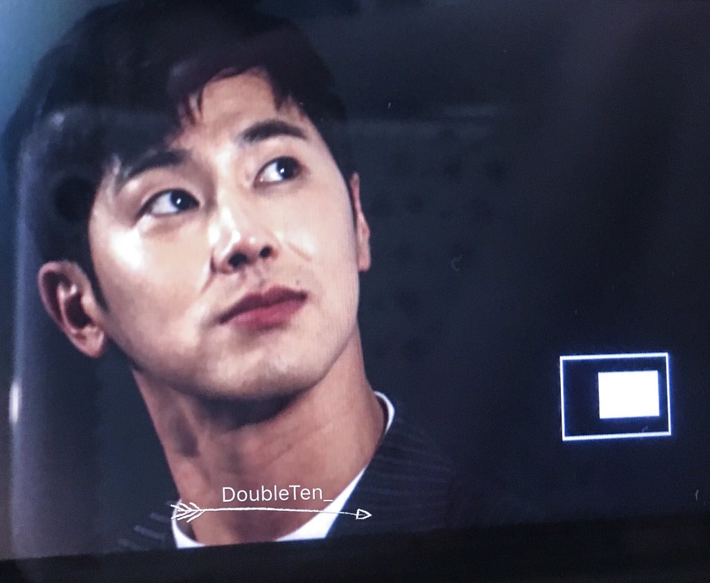 DoubleTen_'s tweet photo. 20170822 PLAZA HOLLYWOOD In Hongkong
#동방신기 #TVXQ #東方神起 #Yonho #유노윤호 https://t.co/Mu0uVaVmLK