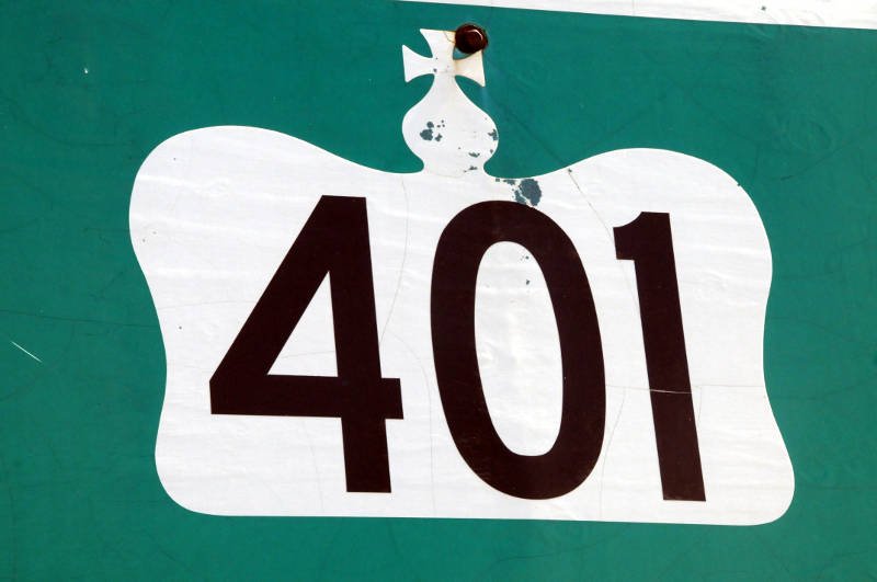 ICYMI: One dead in Highway 401 pileup in South Glengarry bit.ly/2wySXpR https://t.co/bdEo3LUrBG