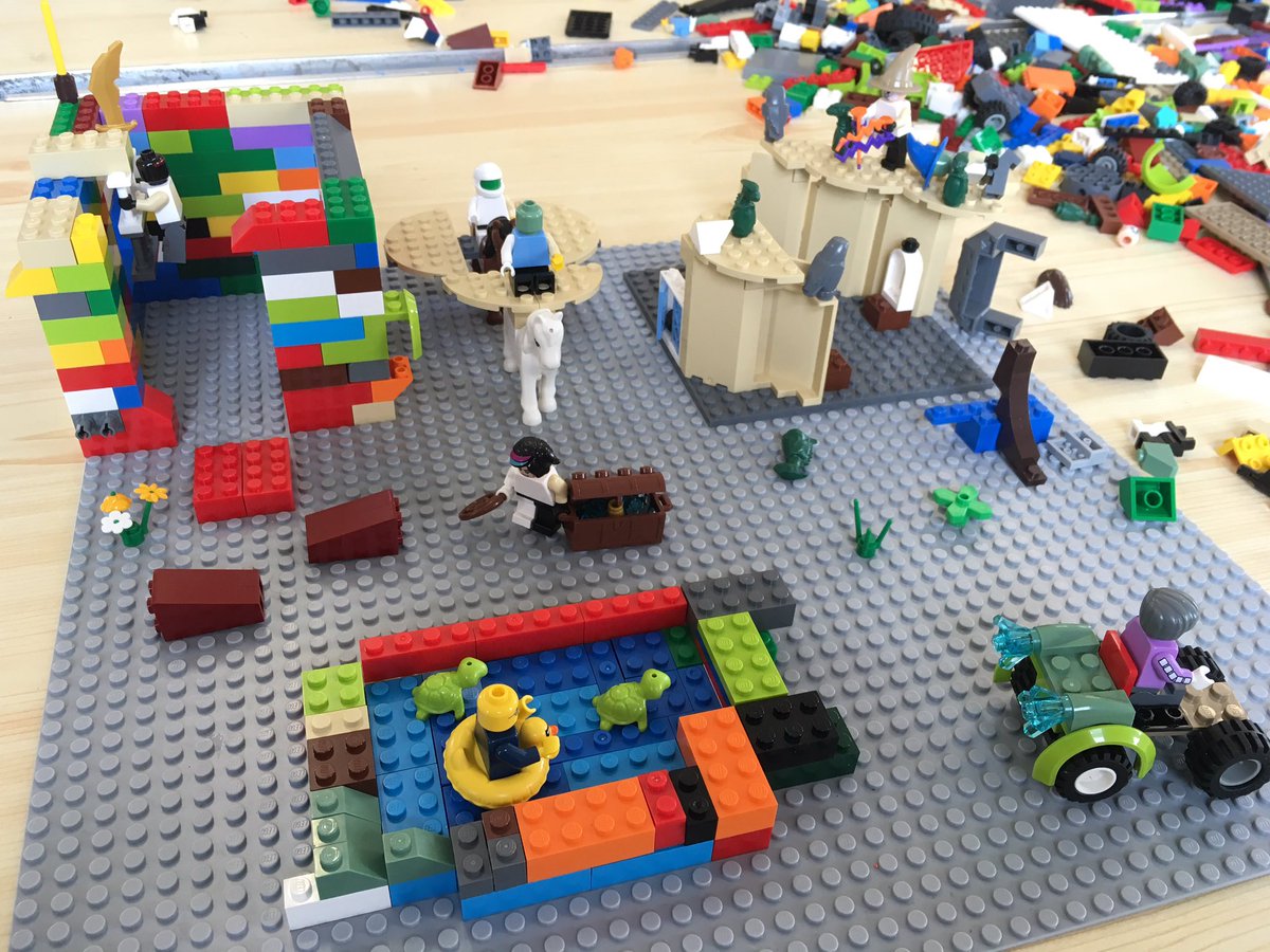 Another great Lego Club today with @ArchesLocal - the theme was Ninjas! Thank you @pentagoncentre #LoveChatham @projectdirt