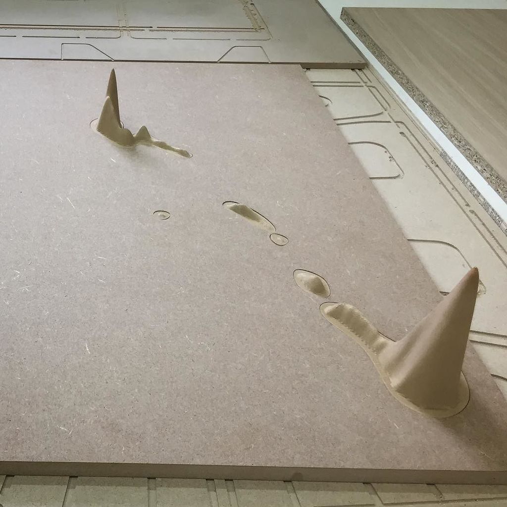 makeitmarseille's tweet photo. Retrouvez "aire fantôme" de Javiera Tejenira-Risso &amp; Diego Ortiz lors de l'expo #Tesseract à la @friche_bdm. Prod MlM à la #cnc + #3dprinti… https://t.co/5NPSyFLF7a