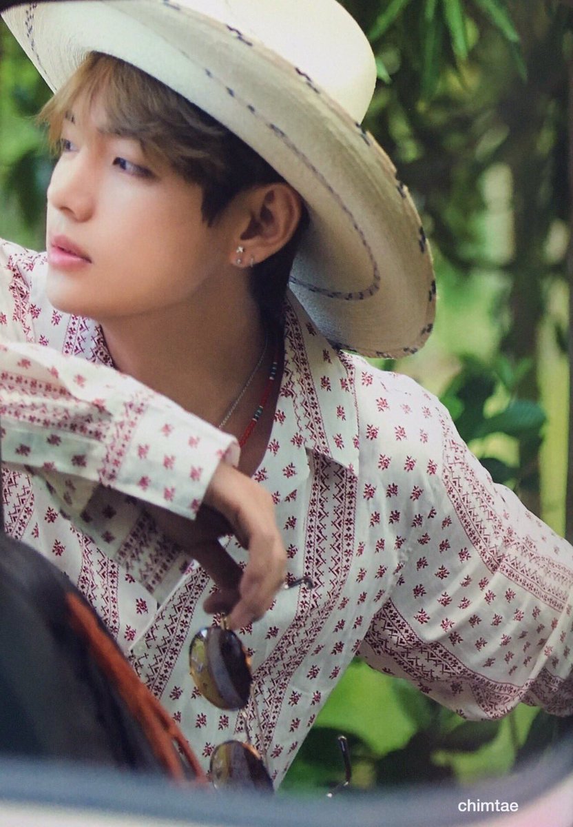 [Appreciation] Taehyung is a work of art - Celebrity Photos - OneHallyu