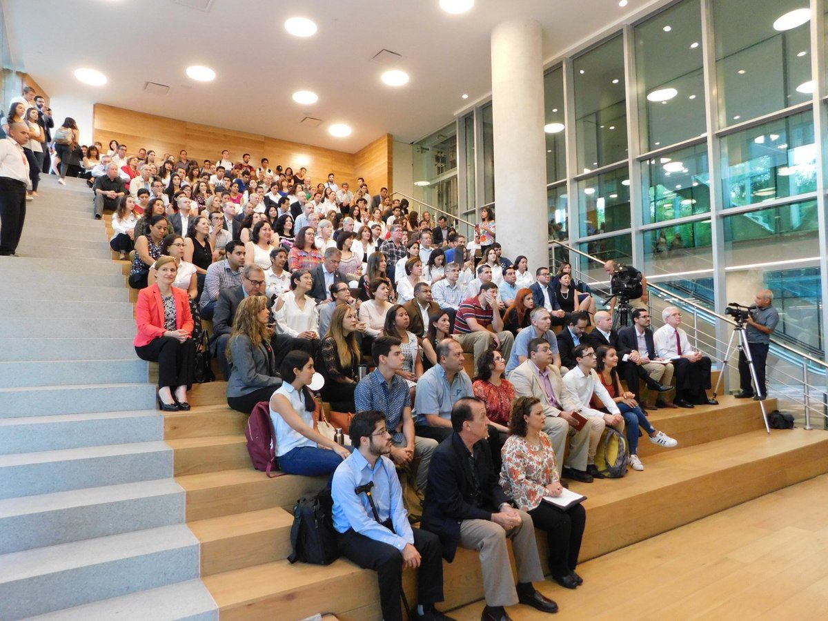 letras_tec's tweet photo. Auditorio lleno en el primer piso de Biblioteca para la conferencia "Apuesta por la innovación" #Nosvemosenbiblio #LLECobertura https://t.co/mnPn0SKK4p