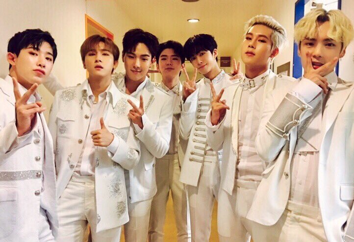MONSTA X