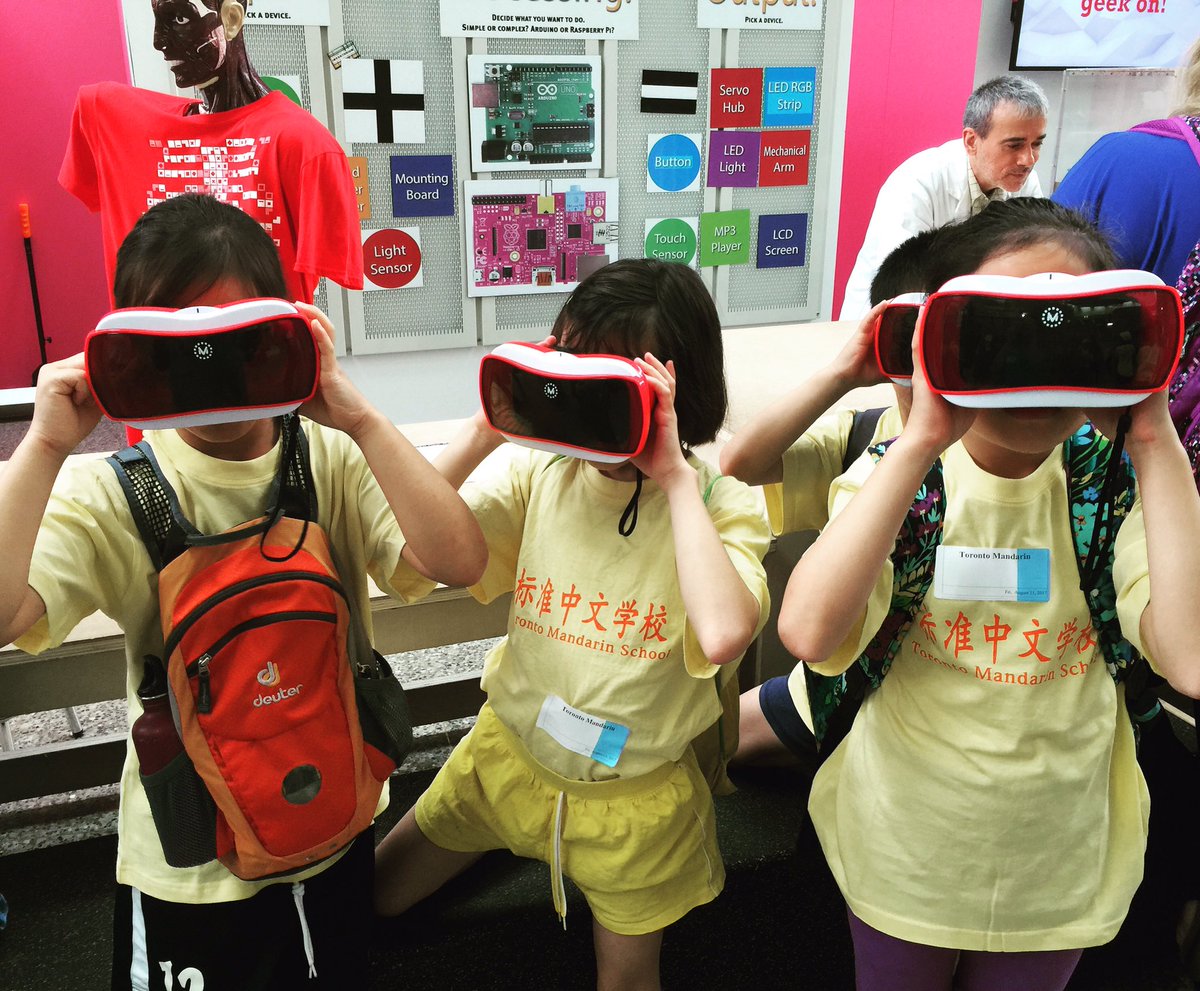 gomandarin's tweet photo. Magic of #VirtualReality more fun classes check out at https://t.co/HFLAKYV6rd https://t.co/E4lY3ojgrv