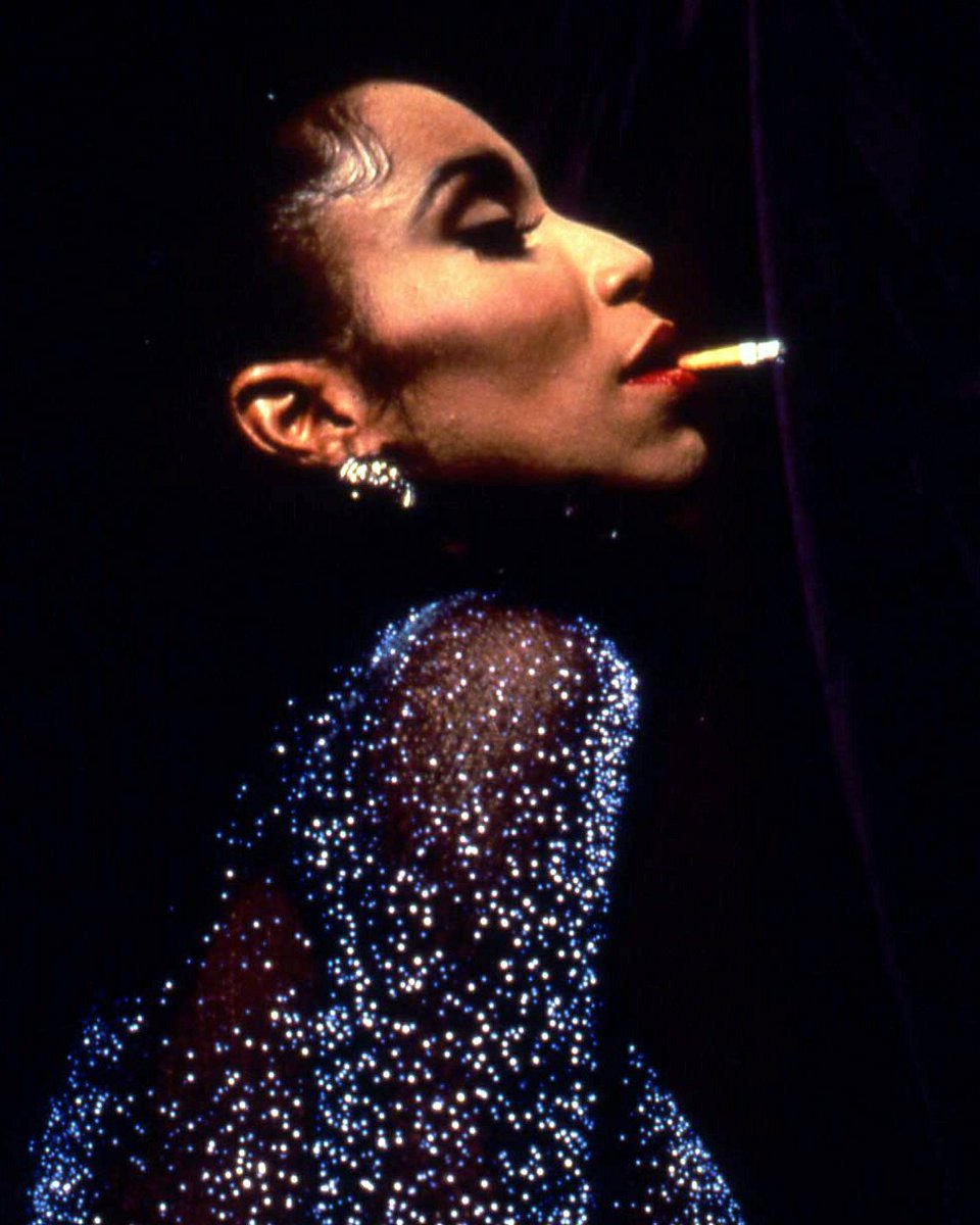 JackHampton_RP's tweet photo. Paris is burning (1990)
– Documentaire – https://t.co/eZe3277gi8