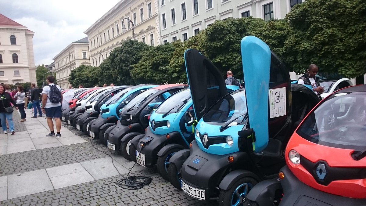 Annejackdanny's tweet photo. #BTT2017 #München #ZeroEmissions 👍👍👍 https://t.co/A8U9QDiRHP