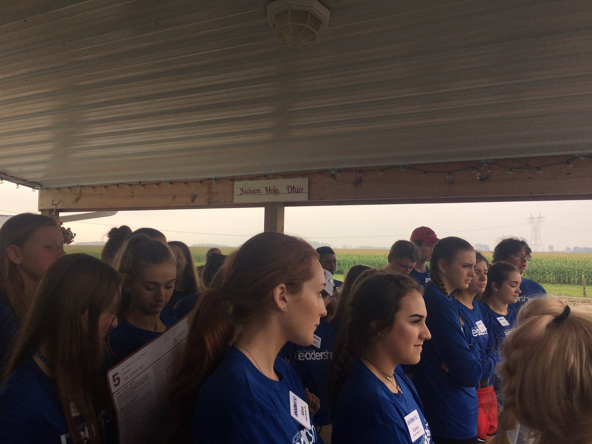 HYLeadership's tweet photo. We started or morning at Stateler Farm and Jackson Farm. The piggies were cute and the honey is delicious! 🐷🍯 https://t.co/jWddwSG7EV