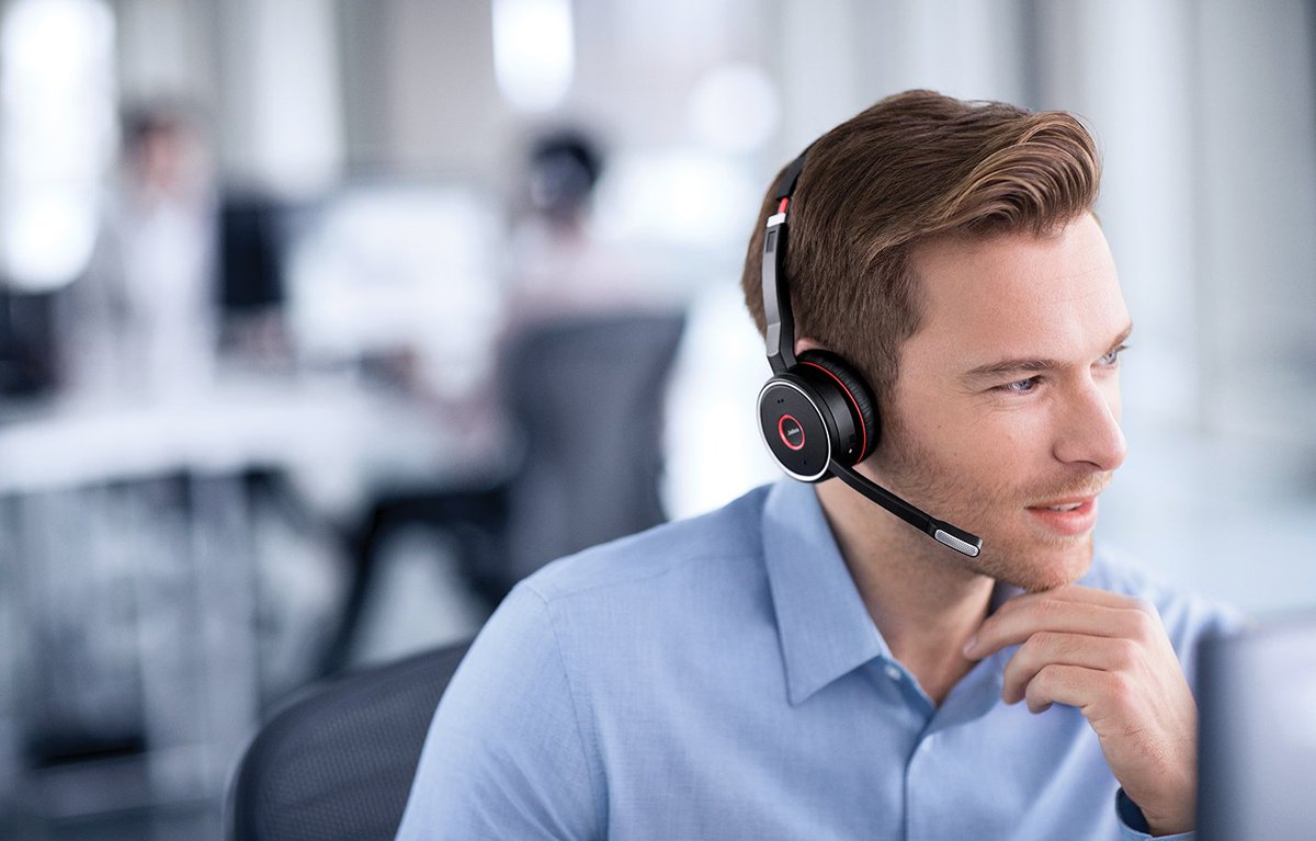 sensrl's tweet photo. I rumori ambientali riducono il lavoro di 24 minuti al giorno: eliminali con Jabra Evolve 75
#Jabra #Evolve75
https://t.co/E1FuxyvTb2 https://t.co/rSMp5UyjmH
