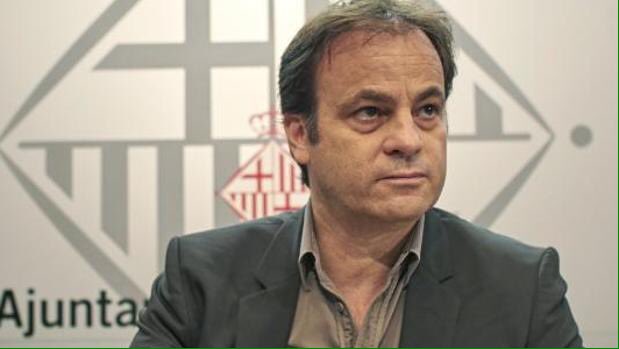 cridapremianenc's tweet photo. Suport a dos advocats compromesos com Benet Salellas i @Jaumeasens davant la intoxicació mediàtica. No ens faran creure ✊ https://t.co/kD334nuW2v
