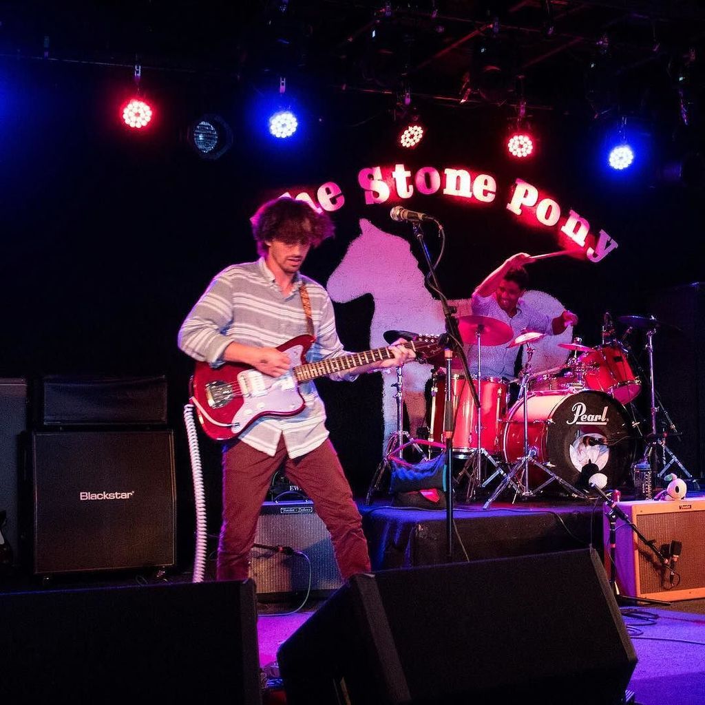 HederaSOJO's tweet photo. Energy at the Stone Pony, a huge thank you to everyone who came out and supported us this past Sunday! 🍃 @taylorbo… https://t.co/RvAQEpNbBd https://t.co/ULP0Ze9hds
