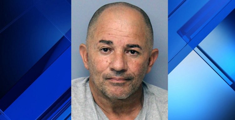 Fla. trucker fired shots after seeing cheating wife at truck stop bit.ly/2wBqv6K?utm_me… https://t.co/OnhArMf1Gw