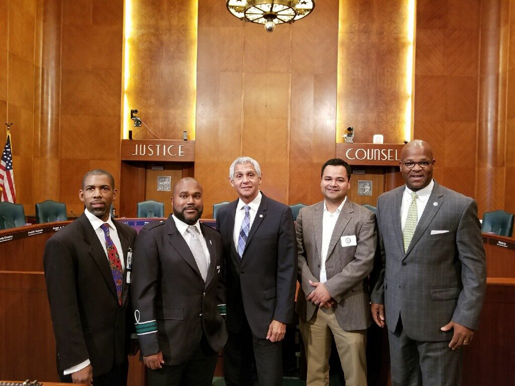 GuerreSteve's tweet photo. @SFA_SonicBoom honored by @SylvesterTurner and @AustinMustangs Alumni @RobertGallegosI @DwightBoykins
#Teamhisd #AllMeansAll @HISD_Supe https://t.co/Z9MB37tLJG