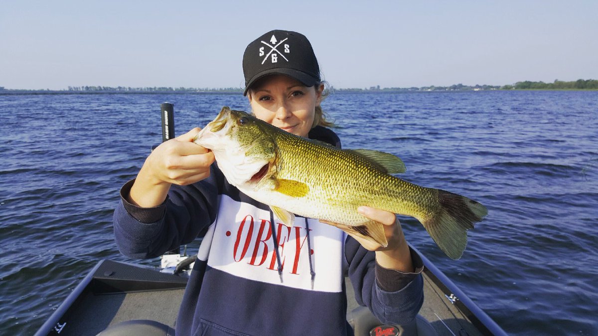 brittsbaits's tweet photo. #largemouthbass #wellersbay #revengebaits #spinnerbaits #SNSLifestyle https://t.co/rl3puRXLEt