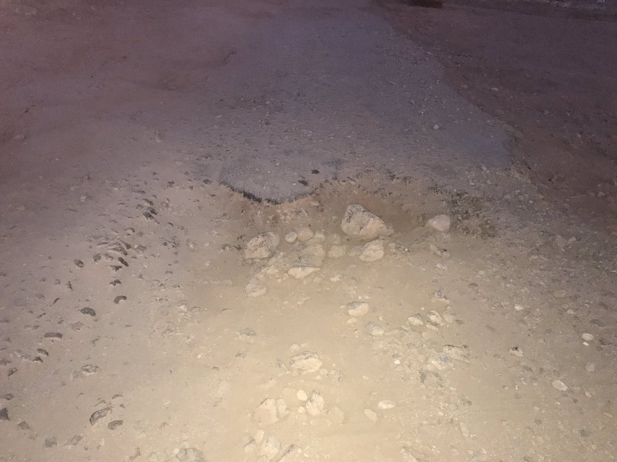v28ruiz's tweet photo. @ayto_nijar @aytoalm 

A quién corresponde la titularidad de la Ctra. Antigua del Faro? (Playa Fabriquilla)

Su estado es lamentable. https://t.co/hyUB2owDsK