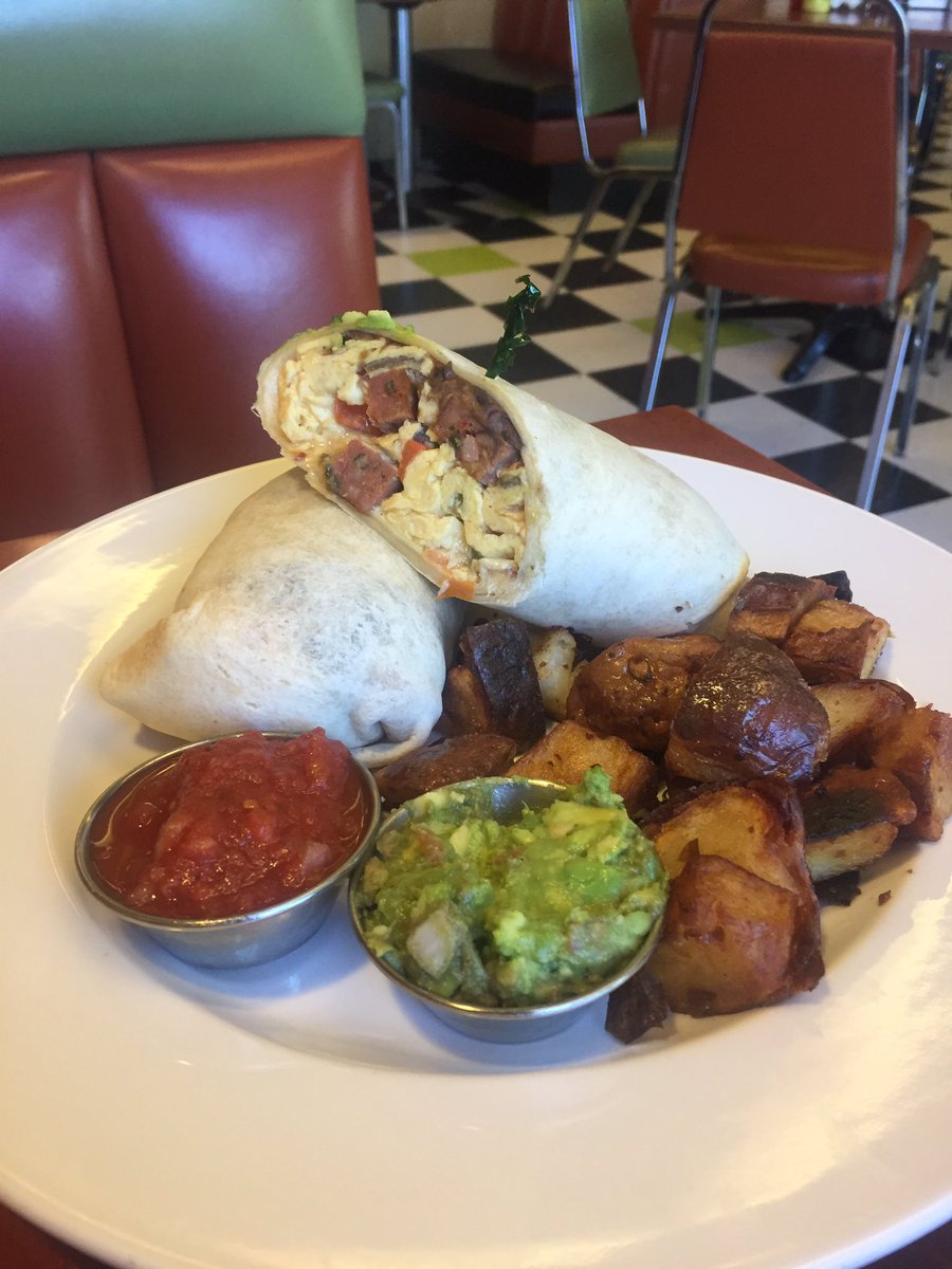 Breakfast (burrito) for lunch at spoons diner today. #delicious #breakfast #yyjfood