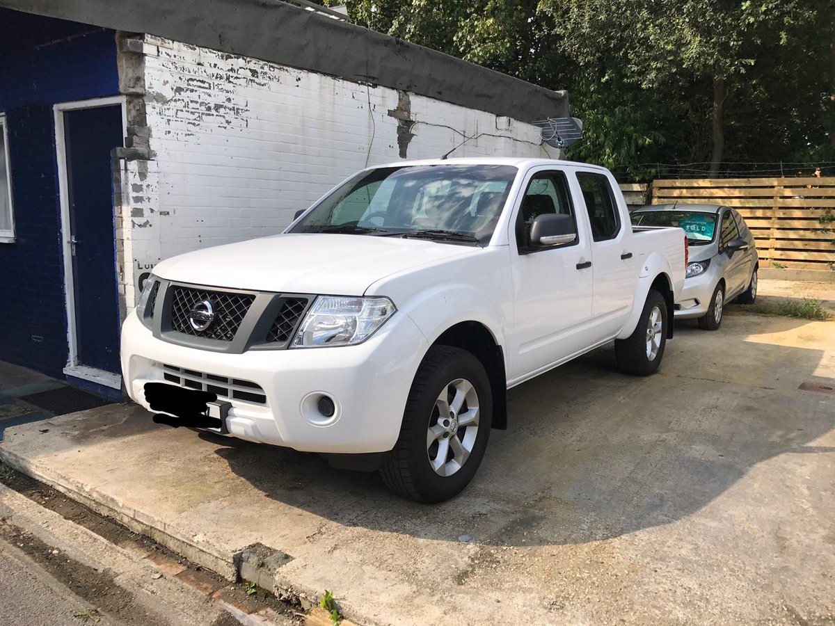 Nissan Navara ready to go to its new home with a roofing company. #Nissan #Navara #Handover #VanSales
