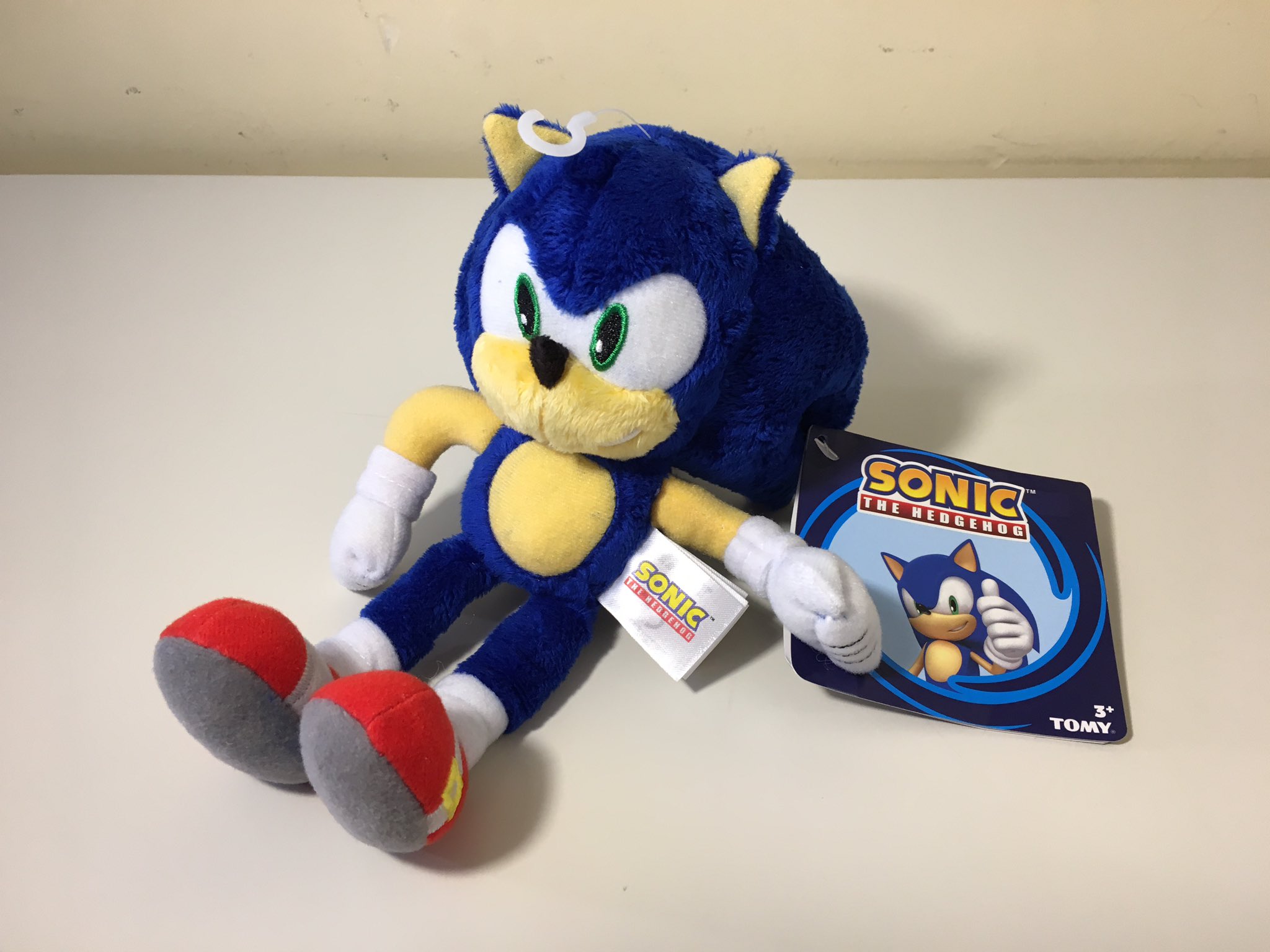 Sonic plush sales tomy