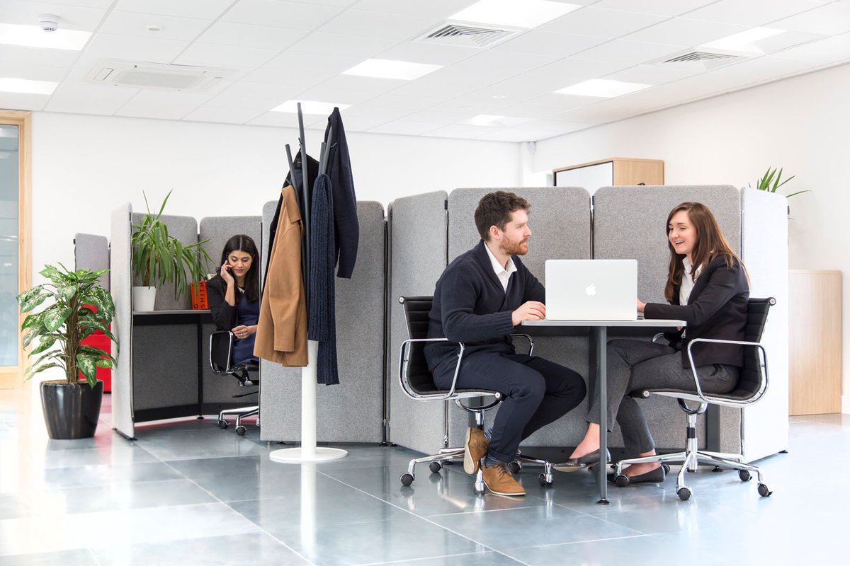 GodfreySyrett's tweet photo. #Zip modular table units are ideal for a quick catch-up with colleagues #RethinkYourWorkspace https://t.co/BNm2nAITEy https://t.co/Os0nsUW8h5