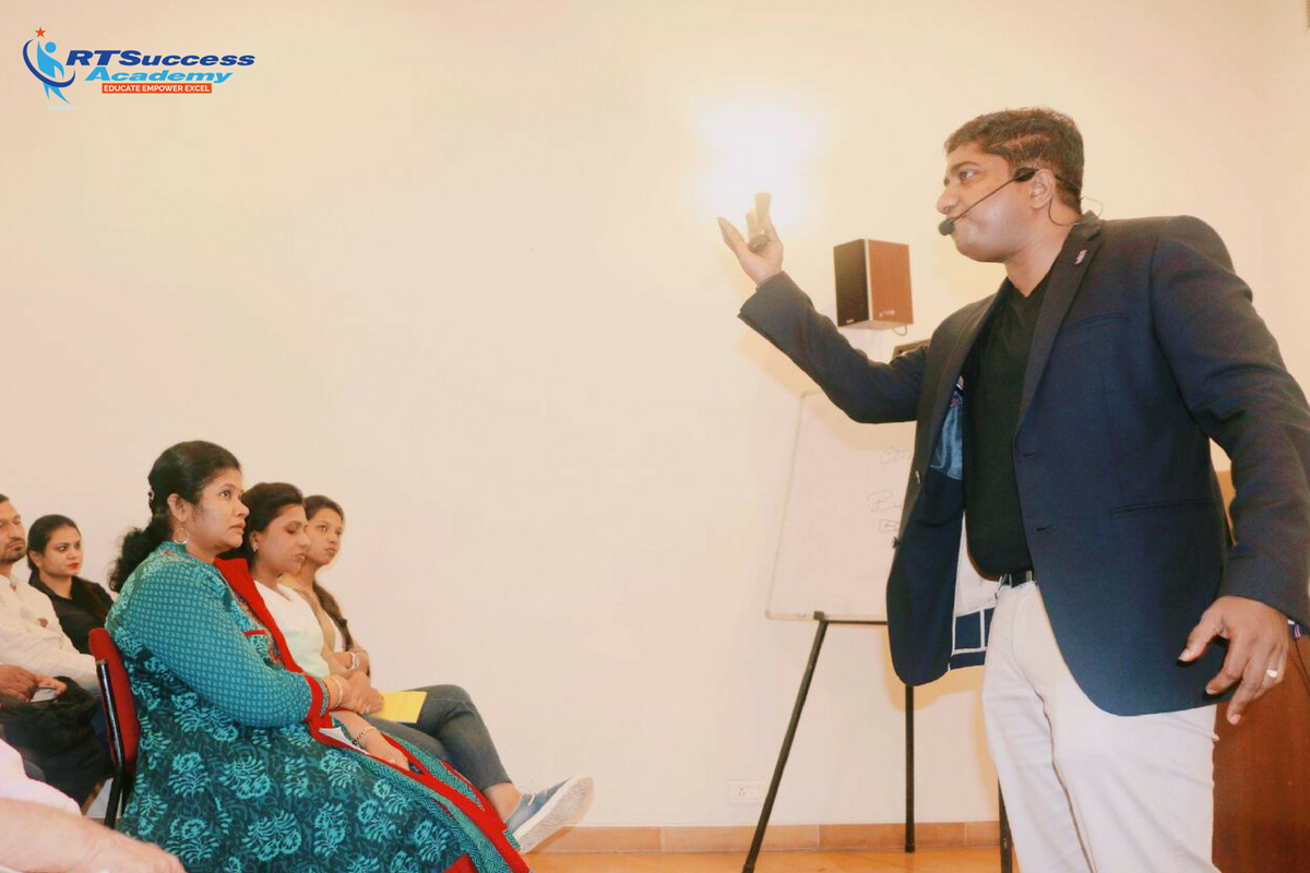 RTSuccessNLP's tweet photo. Day 3 Private session with change makers a Super Success. Feeling blessed to have impacted a total of 350 people in 3 days time. 
#RTSuccess https://t.co/GXyet5C7yE