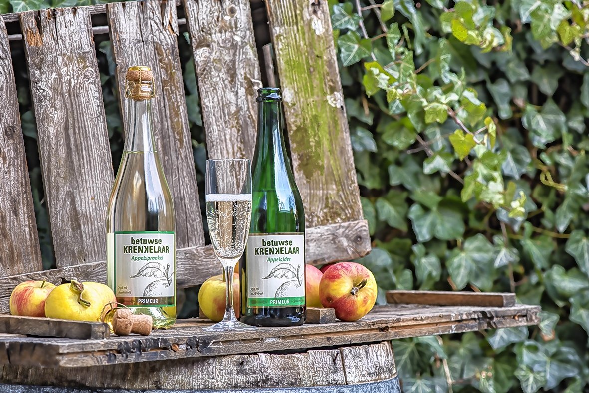 StadTiel's tweet photo. De Fruitmotor genomineerd voor prestigieuze prijs LIENDEN De Fruitmotor is genomineerd voor de prestigieuze Duur... https://t.co/MWQBaiJSde https://t.co/33iDtkUlSn