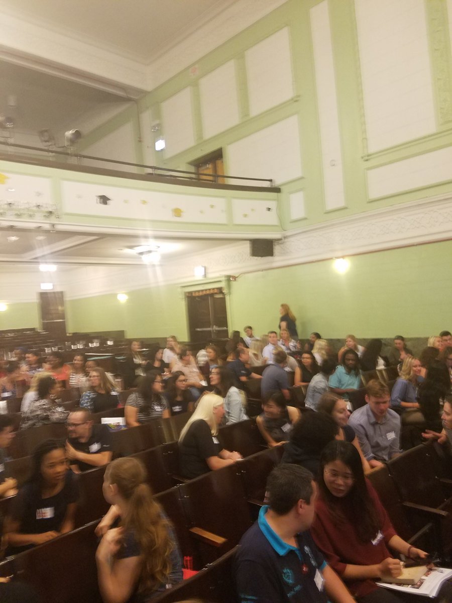 LadyGriff7's tweet photo. Welcoming our New Teachers to CPS..We Need You..Let the Learning Commute begin..and continue @FfTSpecialists 

#WhyITeachCPS #Frameworkfest https://t.co/uF5uUx7SxG