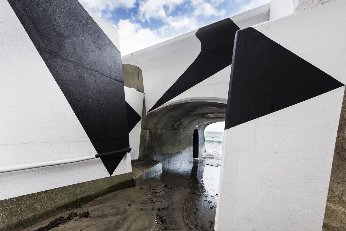 Folkestone Triennial: “double edge” #FolkestoneTriennial #doubleedge ow.ly/sEiP30eAPus