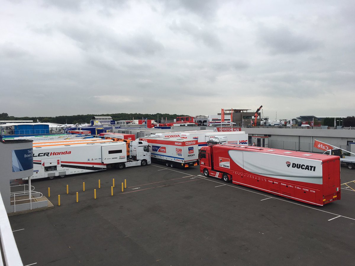 SilverstoneUK's tweet photo. THINGS ARE HAPPENING!! π #MotoGPBuild #MovingIn https://t.co/QShyOr3b1F