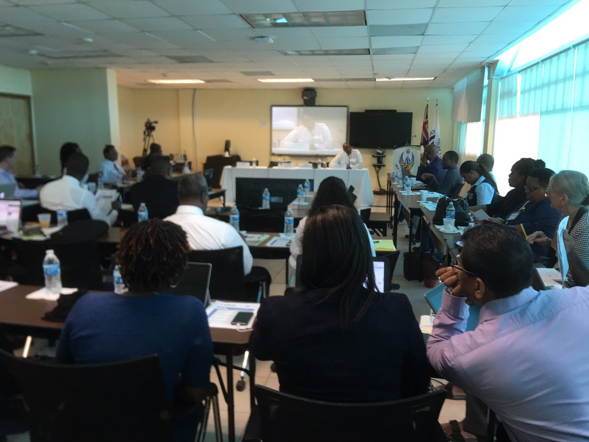 bevilwooding's tweet photo. National IGFs from the Caribbean share their experiences at #CIGF2017 https://t.co/7cqCxghTth