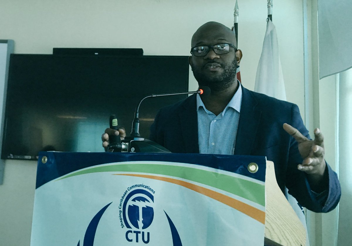 bevilwooding's tweet photo. Kevon Swift @swiffay sharing on the work of @lacnic in support of Caribbean Internet Governance Forum #CIGF2017 @lacigf https://t.co/LeLpABZtuZ