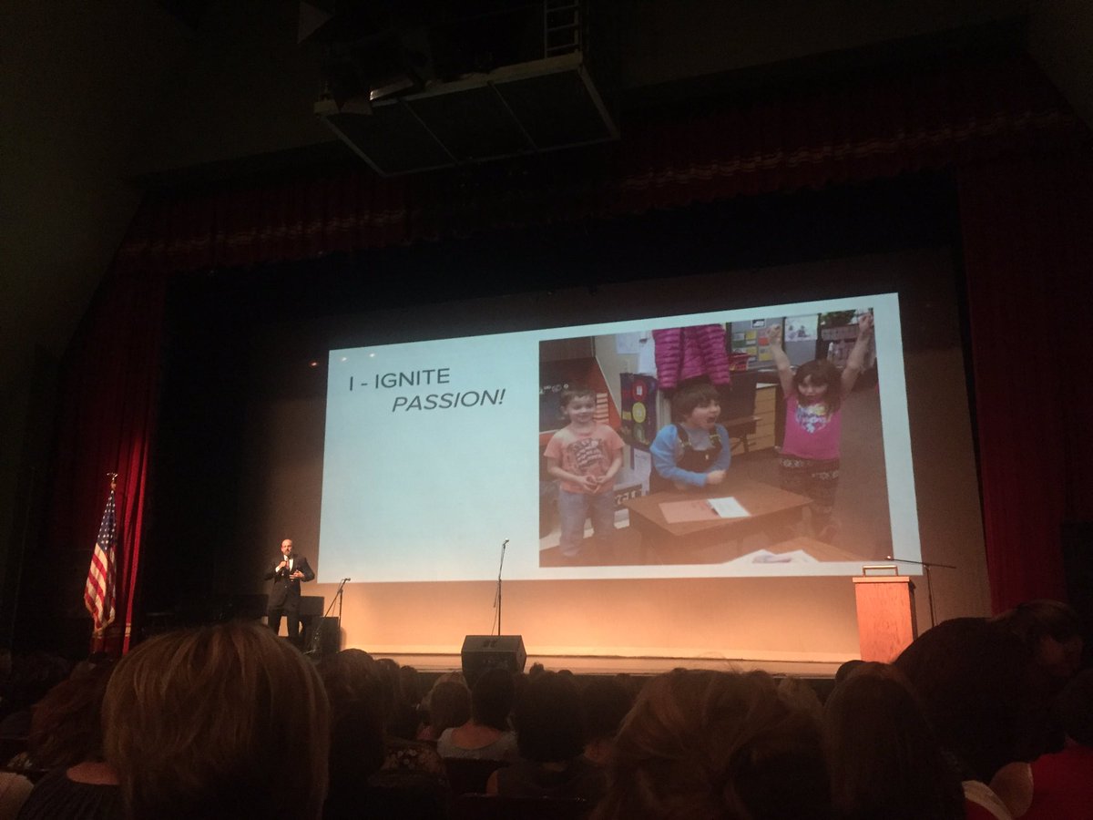 mrsbuschmt's tweet photo. @BillingsSchools @NiemeyerMr #ignitepassion https://t.co/xWdW1QoJkg
