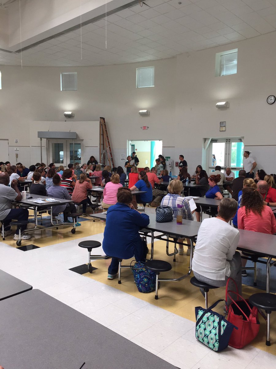 Hamden High School tweet media