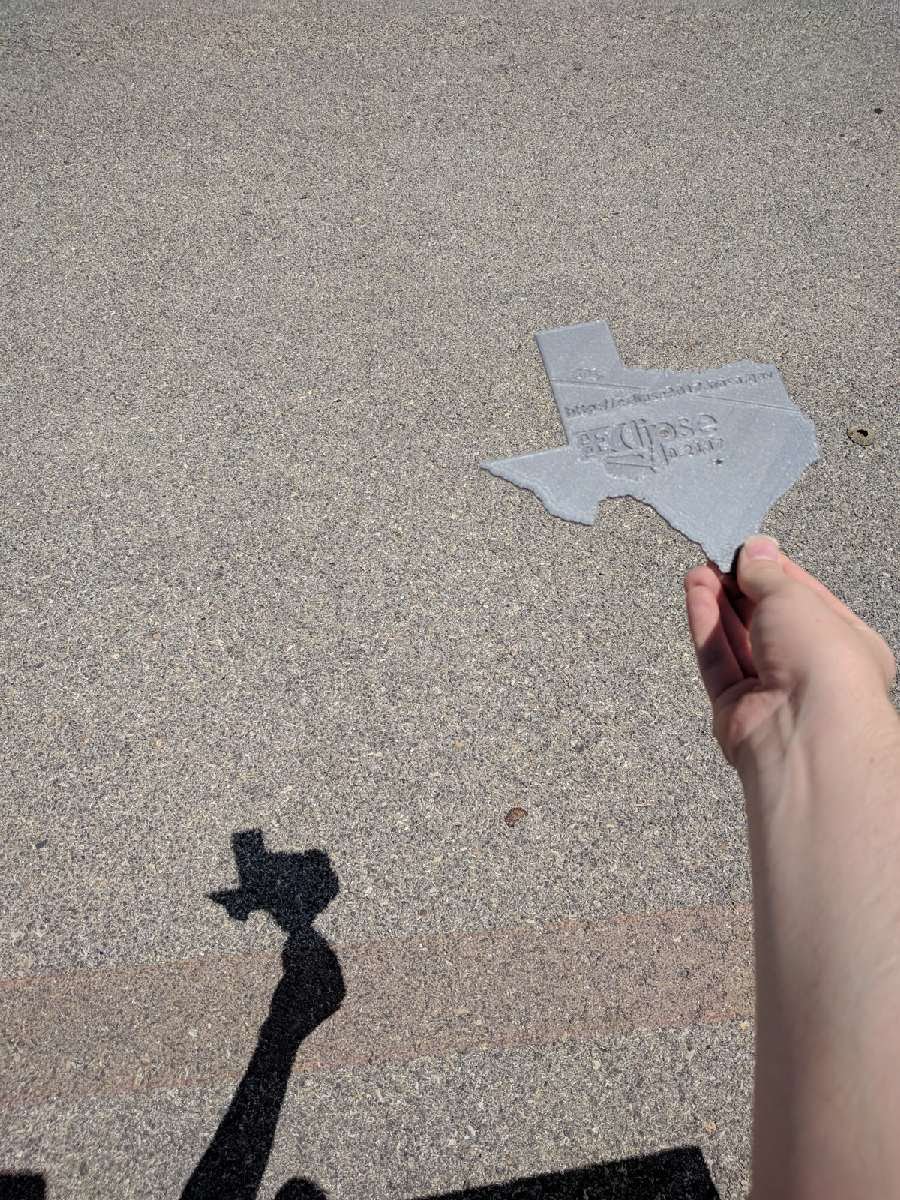 re3Dprinting's tweet photo. Hey USA, how cool was yesterday?!
#solareclipse #eclipse #Gigabot #3Dprinting #3Dprinted #3Dprint #space #pinholeprojector #Texas @NASA https://t.co/gVufRypvXp