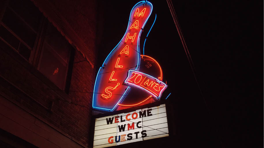 UDesignGuild's tweet photo. Mahall's sign in Lakewood, Ohio welcoming @wmcfest attendees. Were you at #WMC8? Share your photos with us! #TypeHuntNJ
๐ท: @GreeneDesignCo https://t.co/X683Hsu107