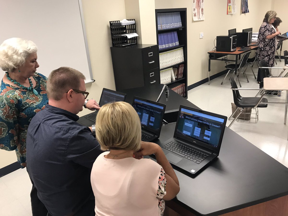 JMSBrave's tweet photo. #JMSJourney at @JacksonvilleISD with @Region7ESC @kilgoretech https://t.co/OAOC4zQPL7