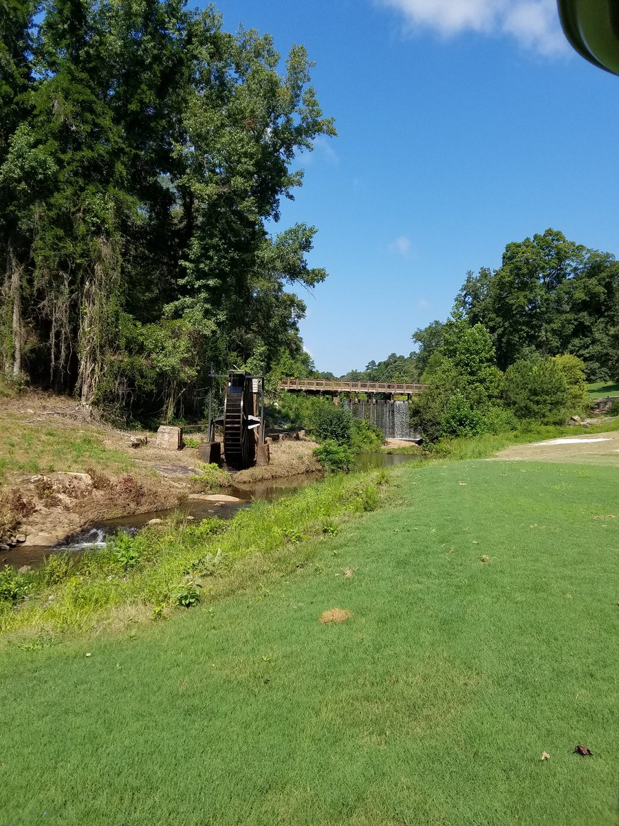 stovall_inc's tweet photo. Not a bad day at the office. The Creek GC at Hard Labor #lovemyjob @RainBirdGolf https://t.co/Zon9V0ZcJT