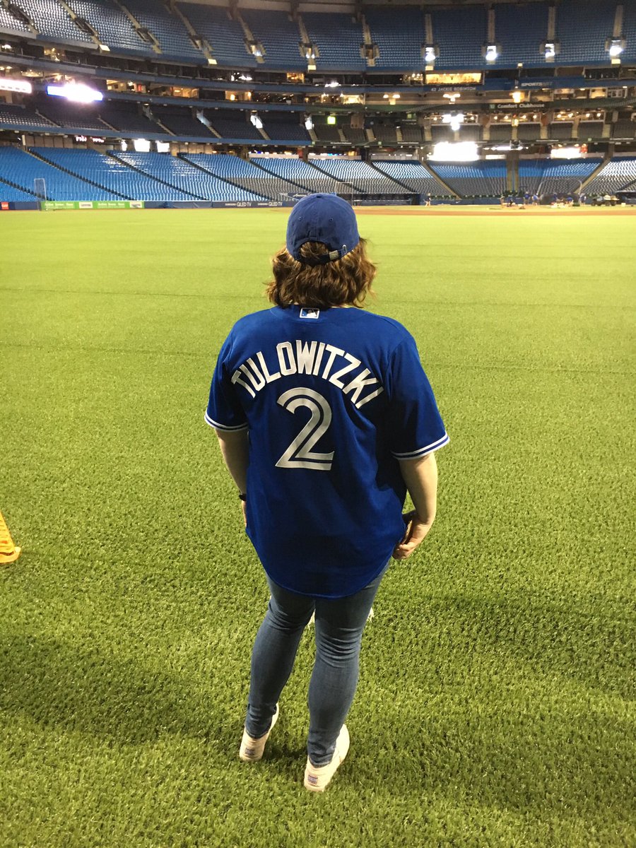 mickdog07's tweet photo. #tdtuesday #LetsRISE @BlueJays https://t.co/vFhhkWtJD2