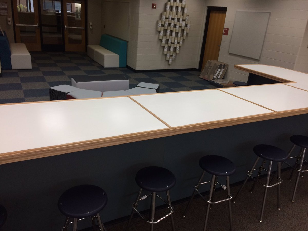 GrahamMidSchool's tweet photo. @GrahamMidSchool Innovation Hub is ready to welcome visitors at open house tonight! #writablesurfaces #collaborationspace #flexibleseating https://t.co/vwIfHMzUEY