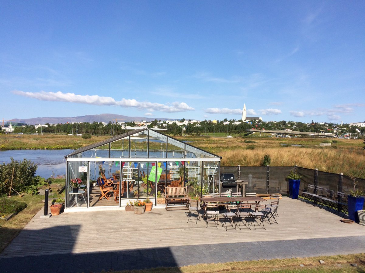 PerOBDanielsson's tweet photo. Nice view from the conference venue at the #Nordress annual meeting in #Reykjavik https://t.co/NhCO1oMwbV