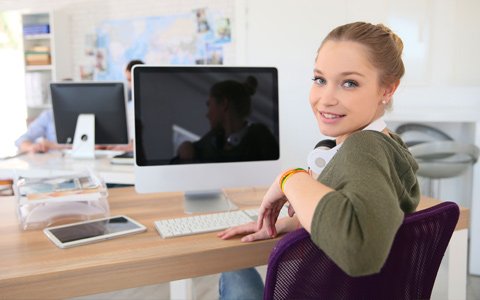 AstraRecruit's tweet photo. We have some sales admin roles for the Torquay area!

Find out more here>> https://t.co/ZADK1t0mPG https://t.co/grrVl4q7DW