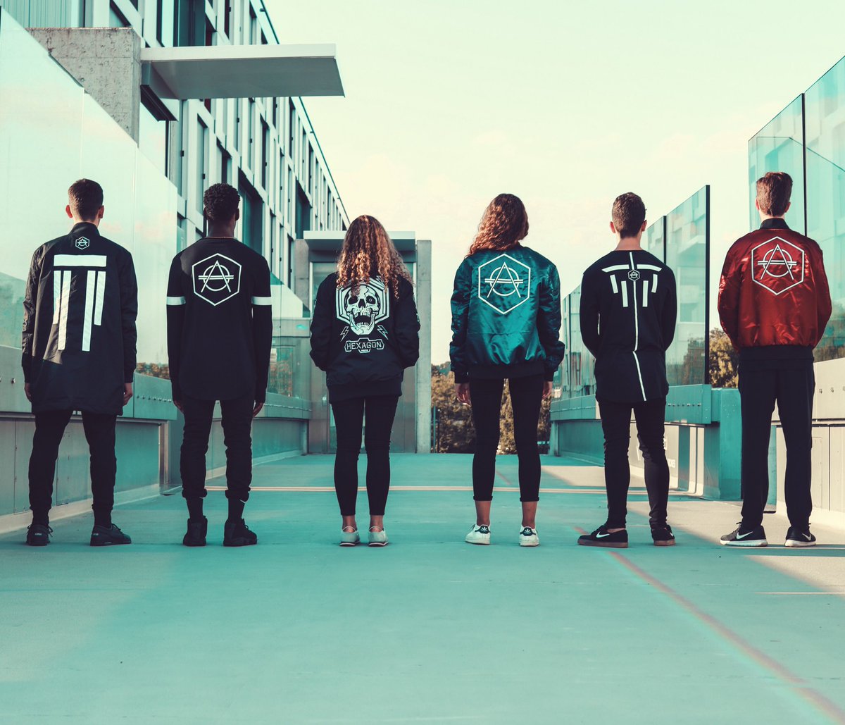 DonDiablo's tweet photo. When all your friends are Hexagonians 😍🙏🏻 https://t.co/YM79uoc6QO