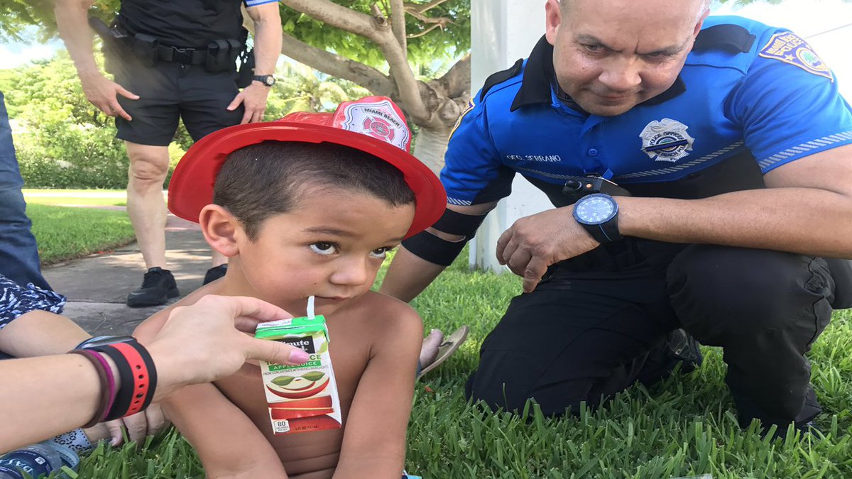 #BREAKING Boy found wandering in Miami Beach bit.ly/2x9DSsY?utm_me… https://t.co/JHLVKn4wut