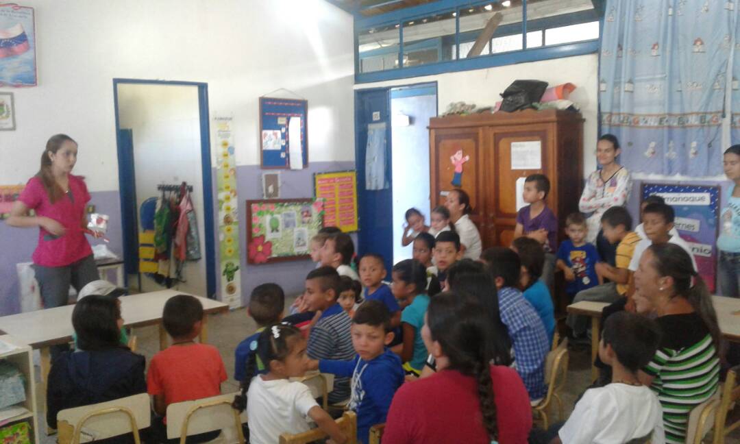 nuesru070's tweet photo. Agosto Escuelas Abiertas U.E. CONC. 1159-1160 NER 070 Mogotes! https://t.co/RD0FQFWxS6