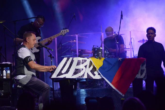 BodoRadio's tweet photo. Franco de Vita dará concierto en El Salvador https://t.co/O1Nxxw5Lv4 https://t.co/uKZcJmUJkw