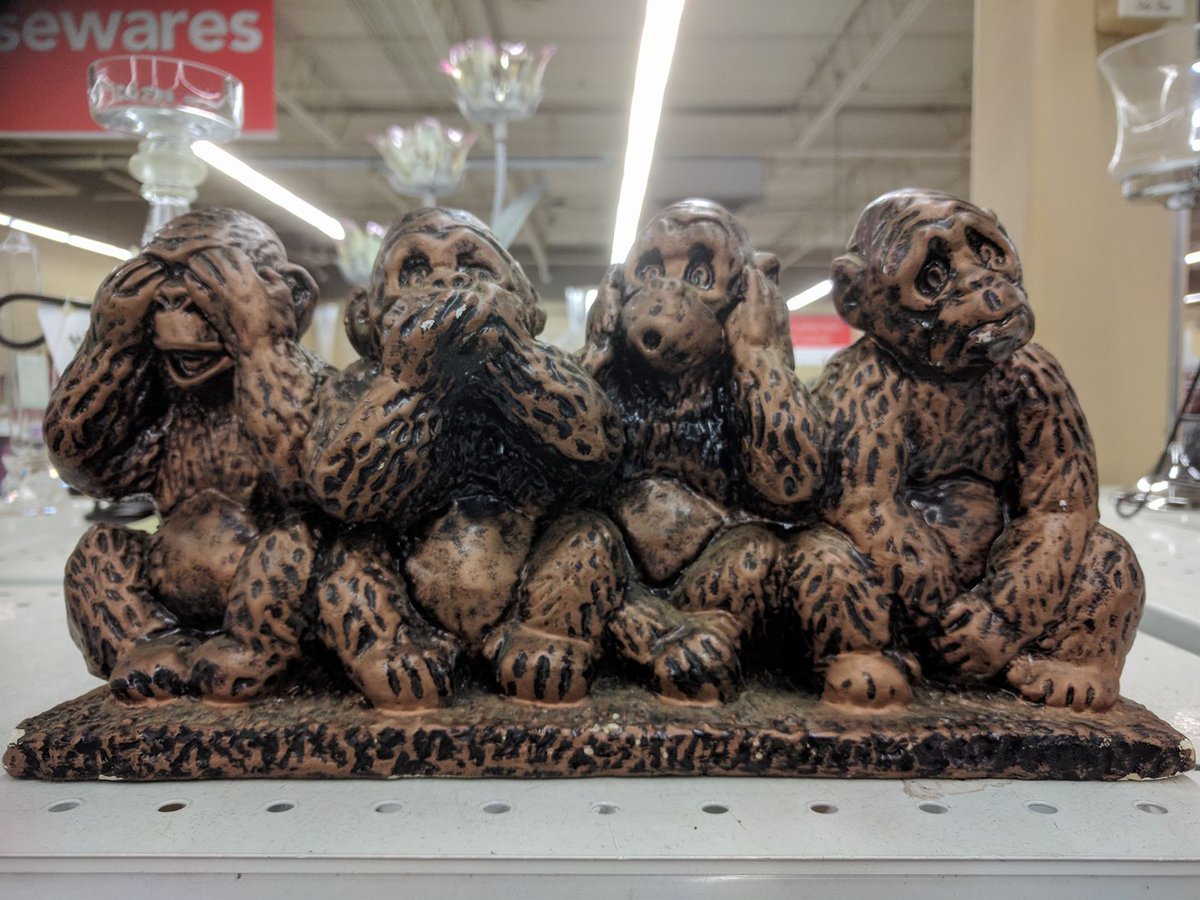 SonOfABruce's tweet photo. See No Evil, Speak No Evil, Hear No Evil, Spank No Evil. #stoopidmonkey
#valuevillage https://t.co/AMv8fXSekj