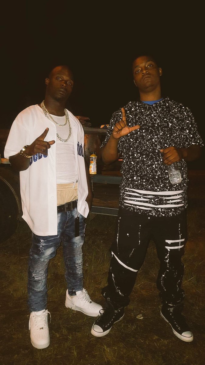 jugghouseent's tweet photo. #BoboDiddy #TreyG👌🏾💯🤘🏾 https://t.co/8BzWrtnzvr