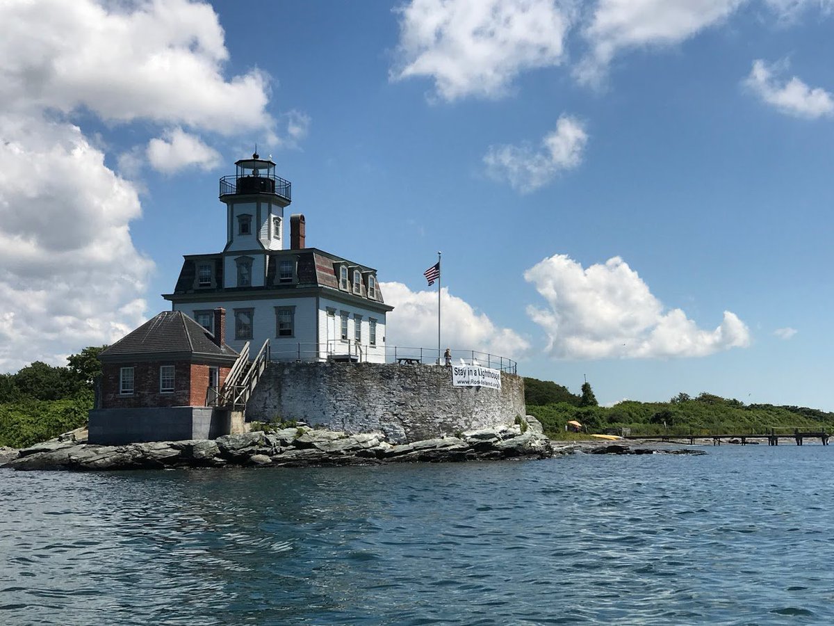 TheRhodeShow's tweet photo. Get ready, Little Rhody! We're finishing up #RSSummerStars with an #OnlyinRI theme! Tune in Thurs. at 7 p.m. on @FOXProvidence! ⚓ https://t.co/il9Zay7lyh